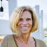 Donna Holmes, CAIA