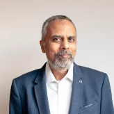 Nizam Hamid