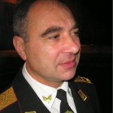  Alexander Peftiev 